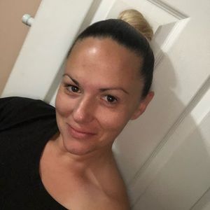 Meet your Posher, Suzy